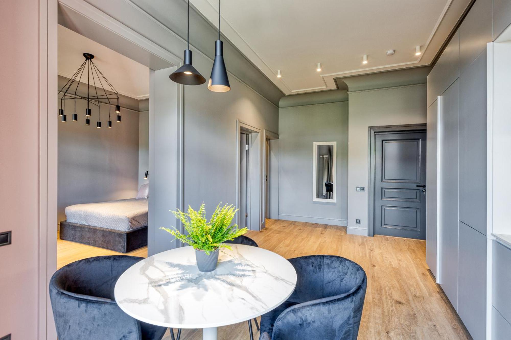 Vitenberg Apartment